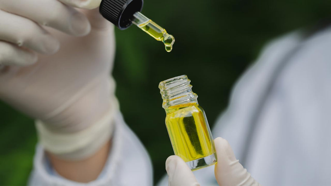 Steps on How to Use Delta-8 Tincture - Erth Wellness